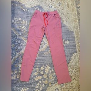 Pink Figs Yola Skinny scrub pants - SMALL/TALL